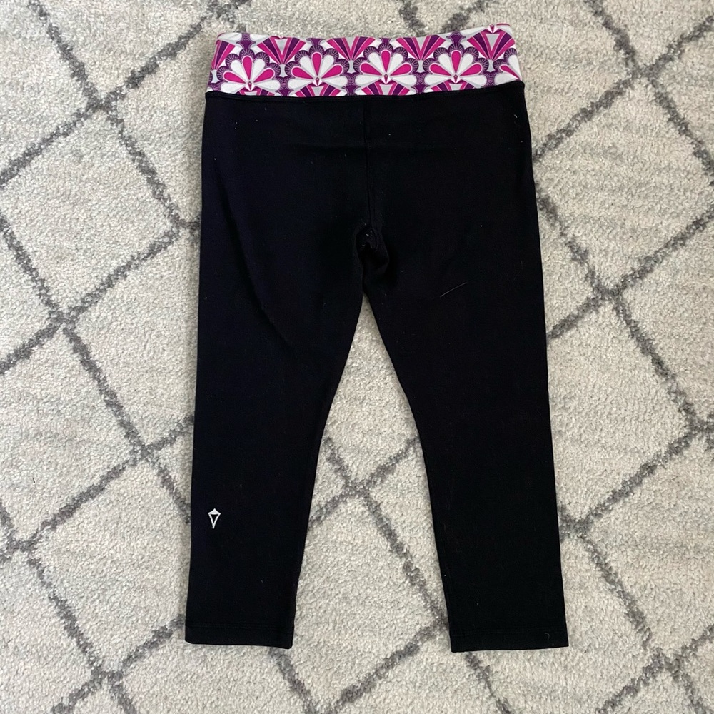 Cropped Ivivva leggings